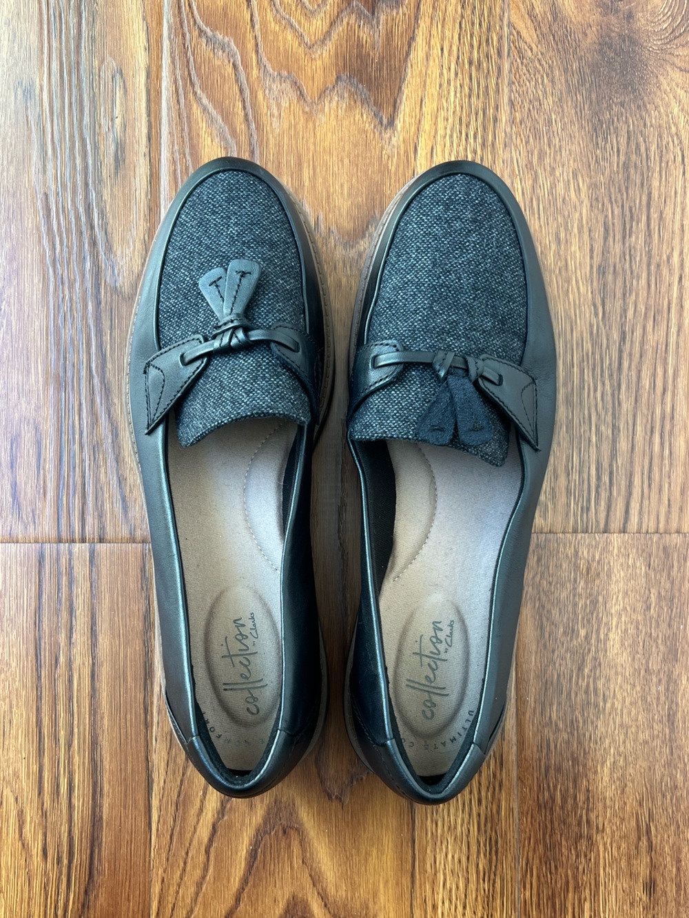 Clarks Women’s Black Textile & Leather Loafer
